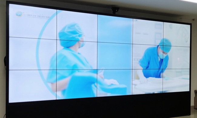 醫(yī)療診斷中心液晶拼接屏.jpg